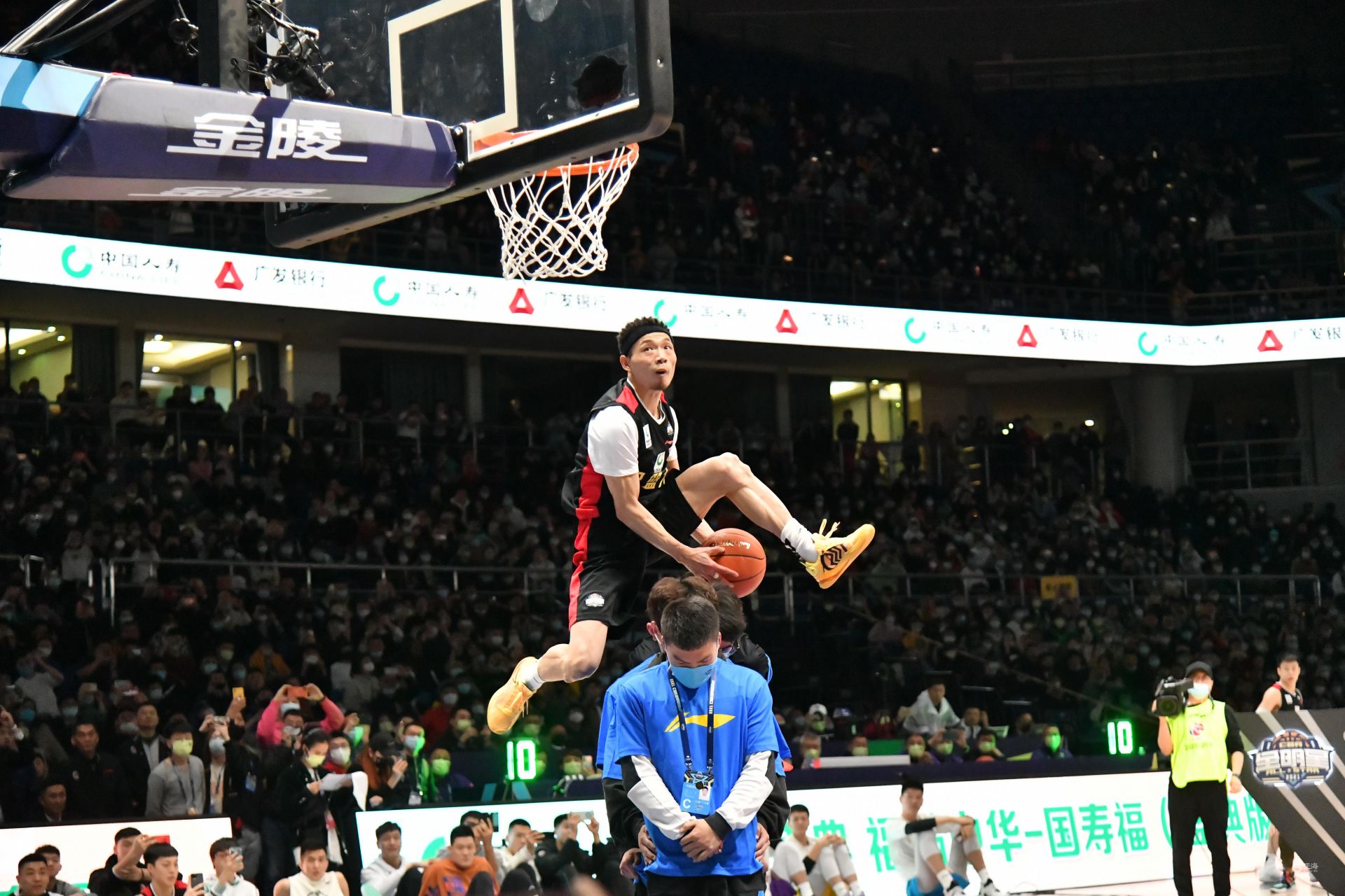 真正让本场 真正让本场