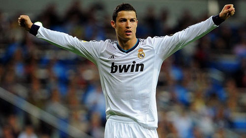 猛烈扔烟花 猛烈扔烟花